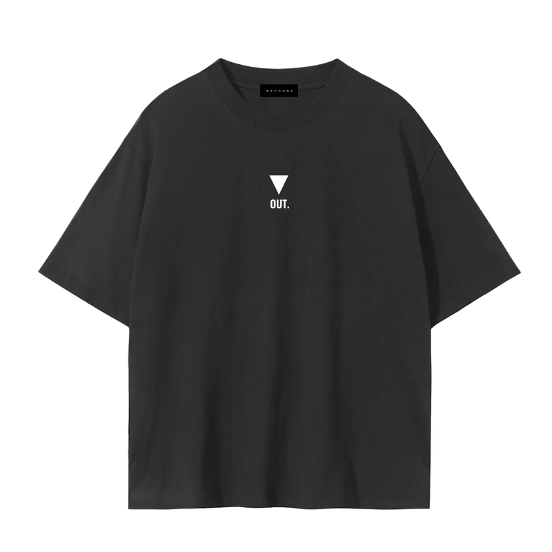 BECAUSE OUT. Camiseta | BECAUSE Oficial