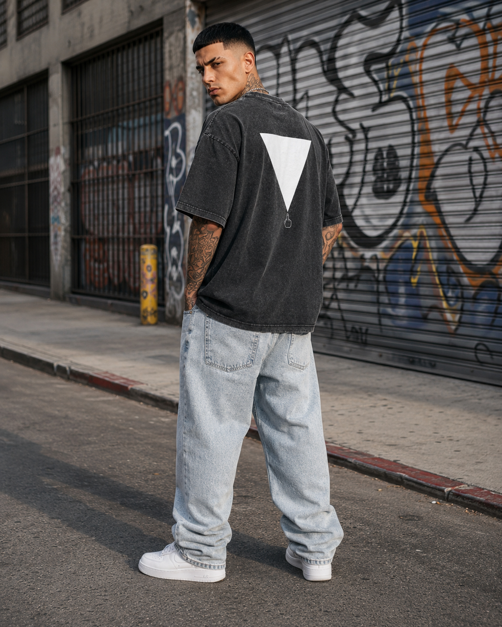 BECAUSE OUT. T-Shirt Washed | BECAUSE Official