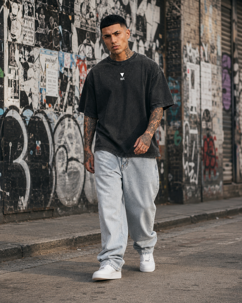 BECAUSE OUT. T-Shirt Washed | BECAUSE Official